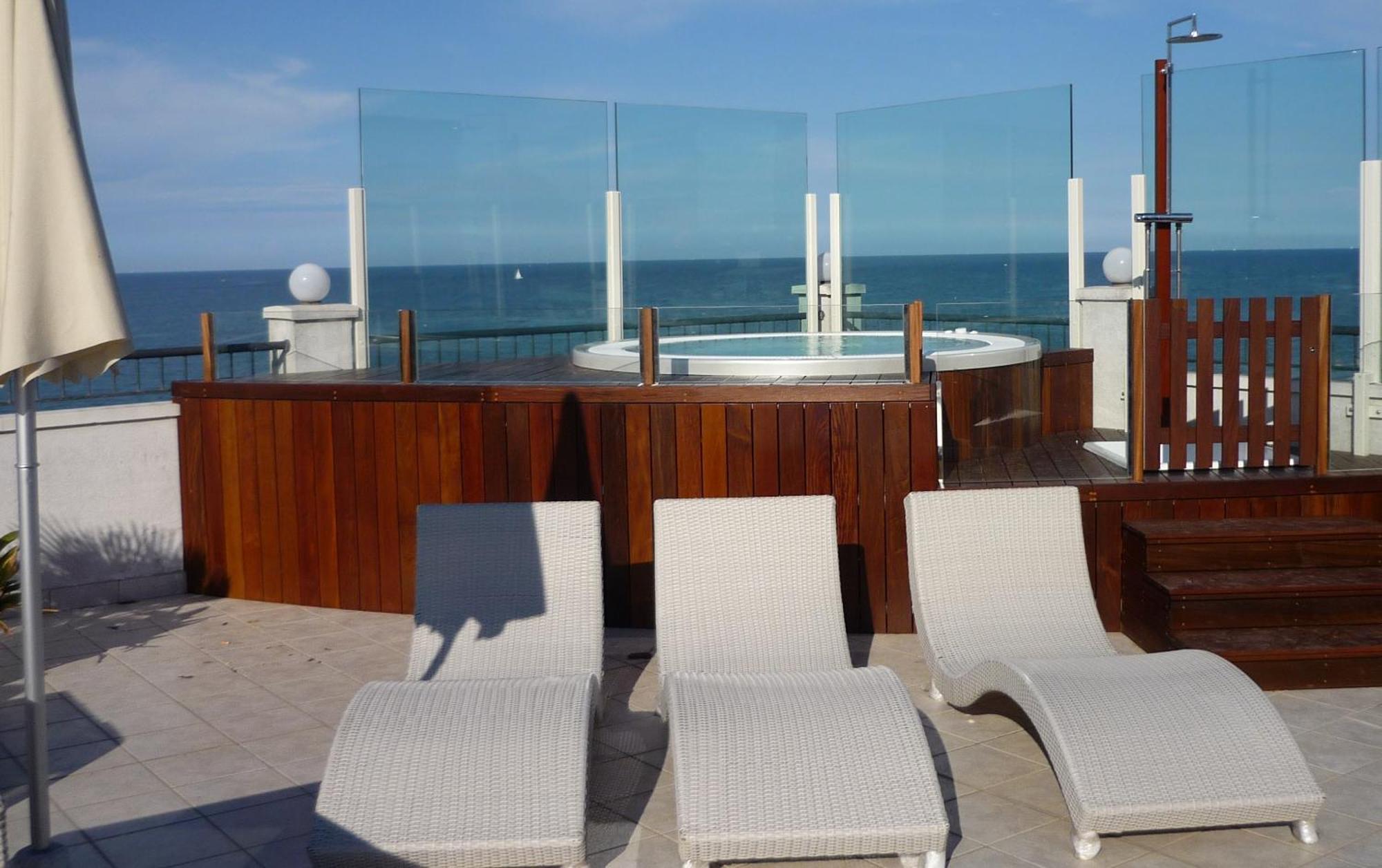 Hotel Ca' Bianca ริชชิโอเน ภายนอก รูปภาพ