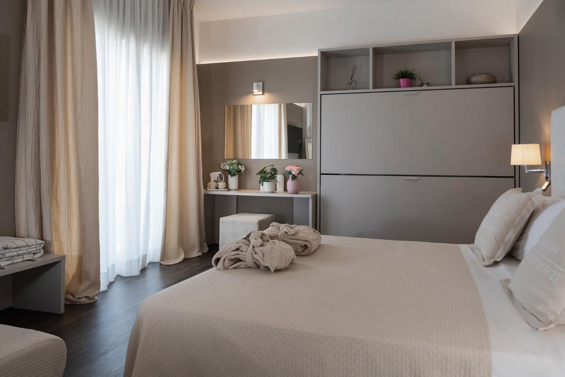 Hotel Ca' Bianca ริชชิโอเน ภายนอก รูปภาพ